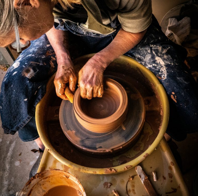 6 ateliers de poterie à Paris