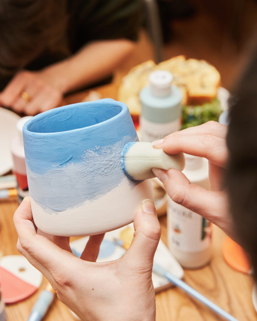 Les bienfaits de la peinture sur céramique